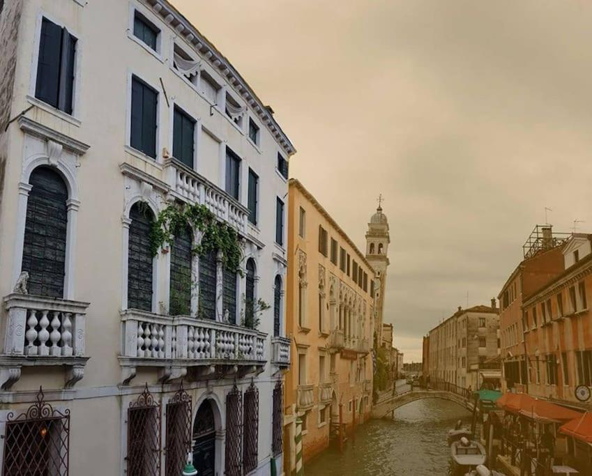 Open Space A Venezia Fra Architettura E Pittura, Fra Moderno E Antico Buitenkant foto